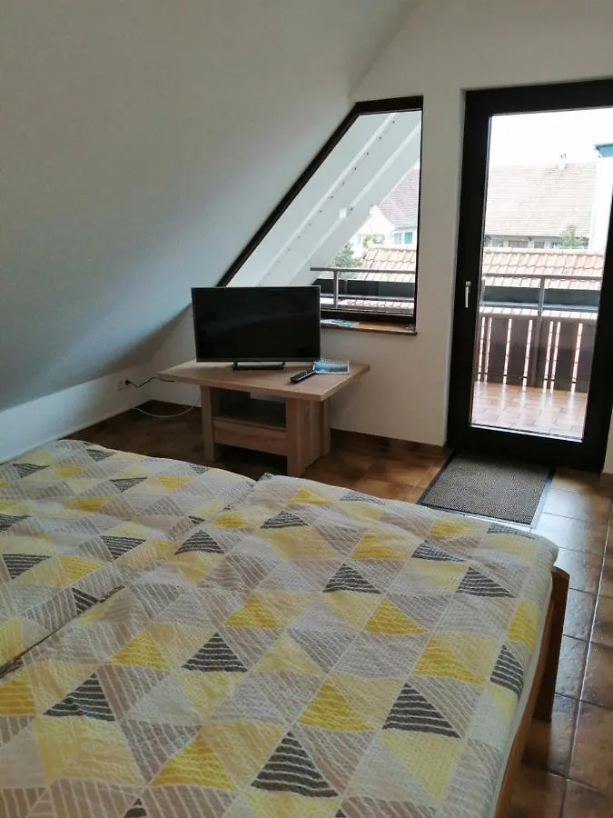 Apartment Ferienwohnung Hengnau In Wasserburg Am Bodensee Germany